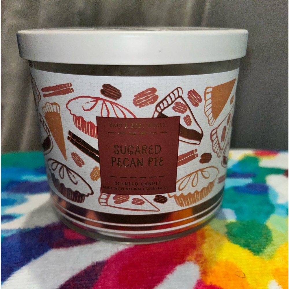 Bath and Body Works 3 wick candle